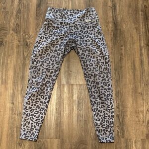 Bombshell Sportswear Gray Leopard Leggings